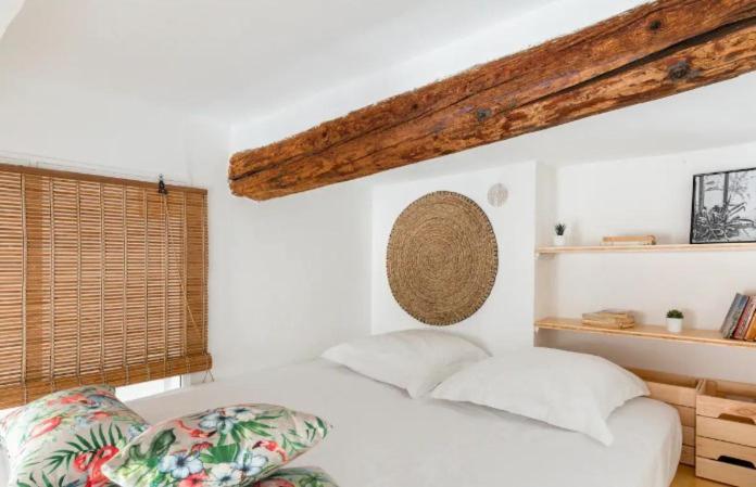 Appartement Authentique Situe En Plein Centre D'앙티브 외부 사진